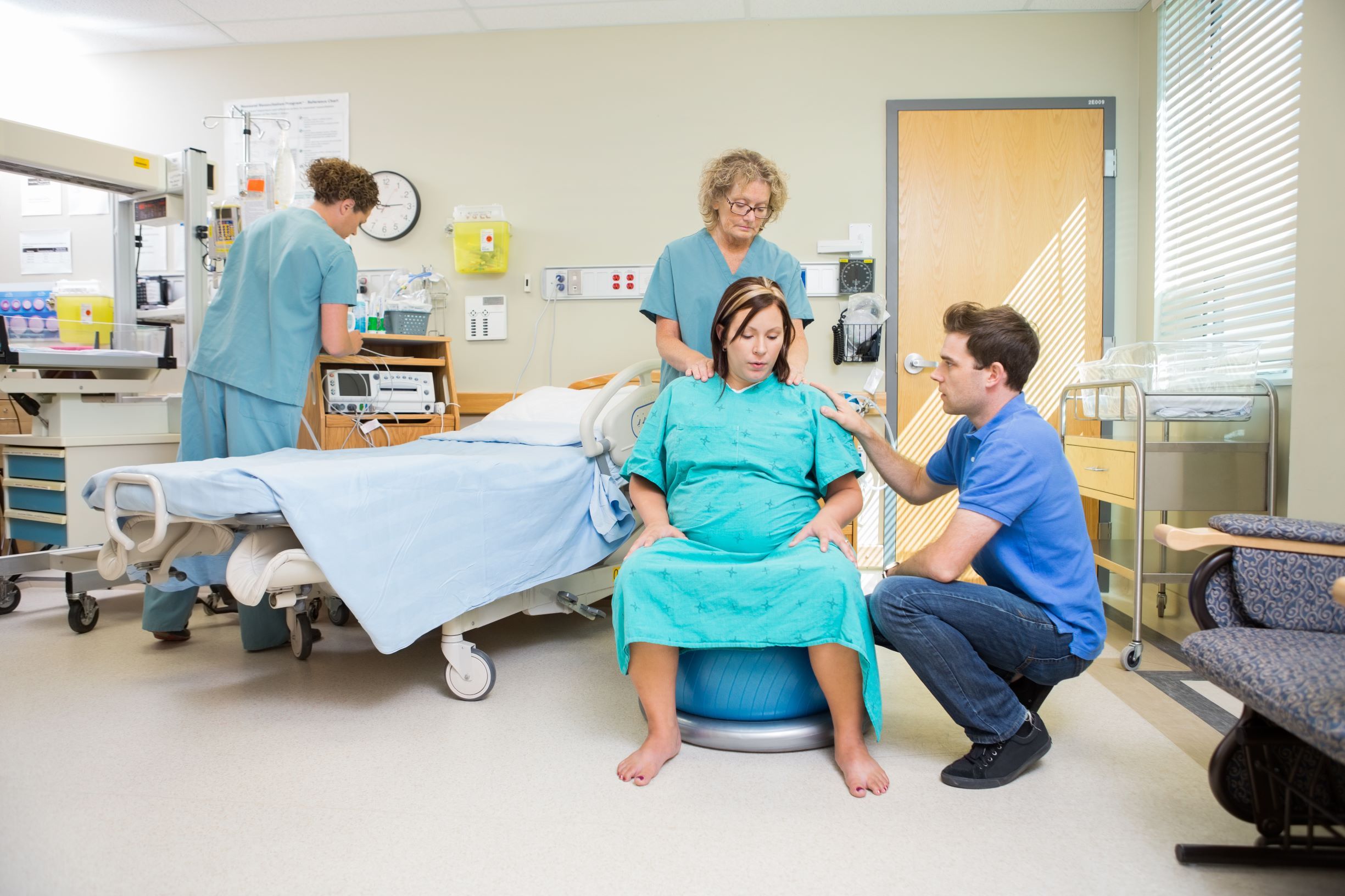 Agresja pacjentek wobec personelu na sali porodowej - doniesienie wstępne